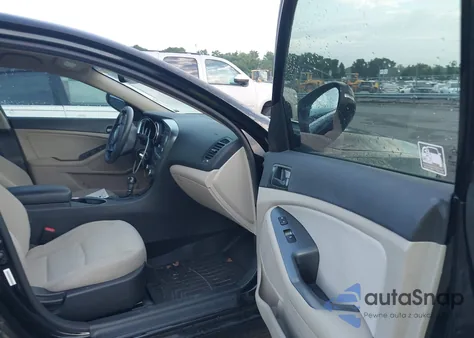 2014 Kia Optima Lx z USA, uszkodzony, nr VIN 5XXGM4A73EG305827